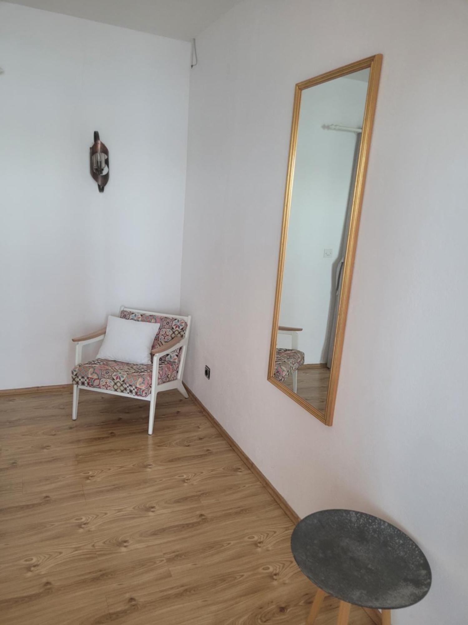 Apartments Coko Omiš Szoba fotó