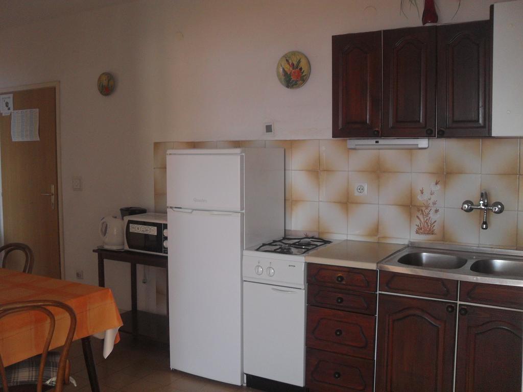 Apartments Coko Omiš Szoba fotó