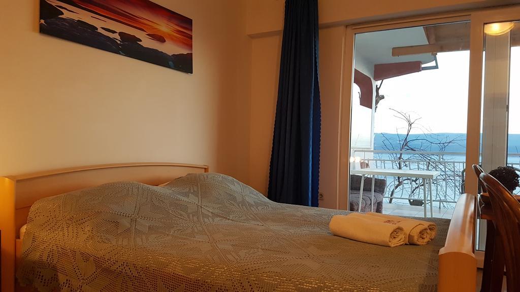 Apartments Coko Omiš Kültér fotó