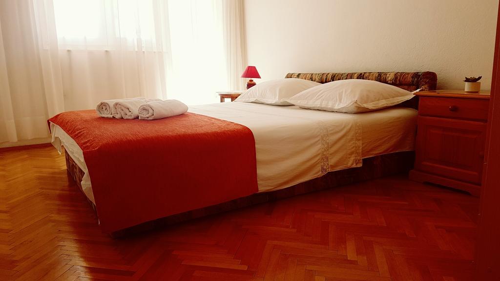 Apartments Coko Omiš Kültér fotó