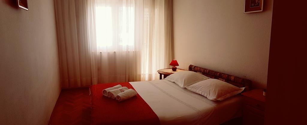 Apartments Coko Omiš Kültér fotó